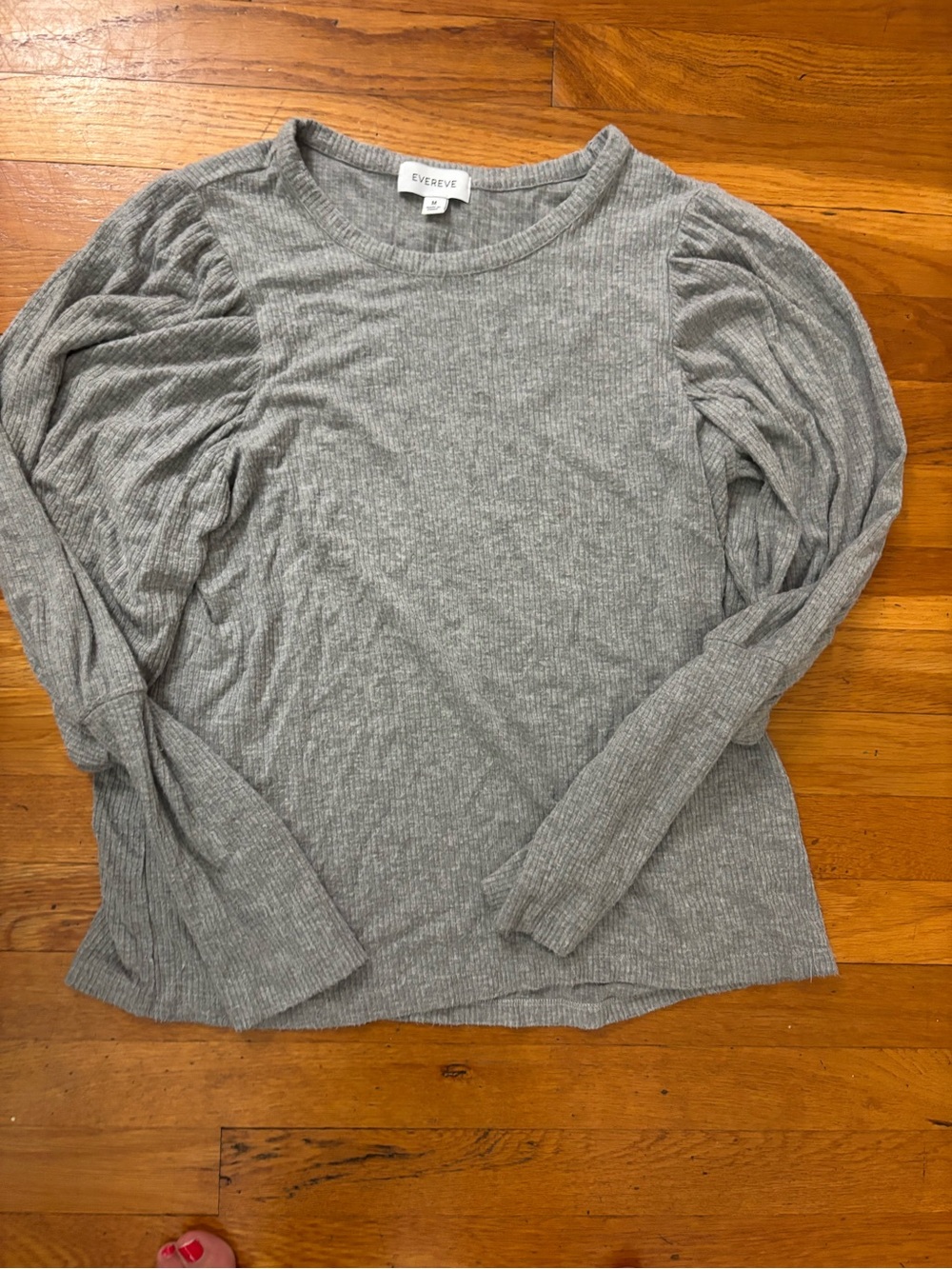 Evereve Light Gray Ribbed Long Sleeve with Puff Shoulders